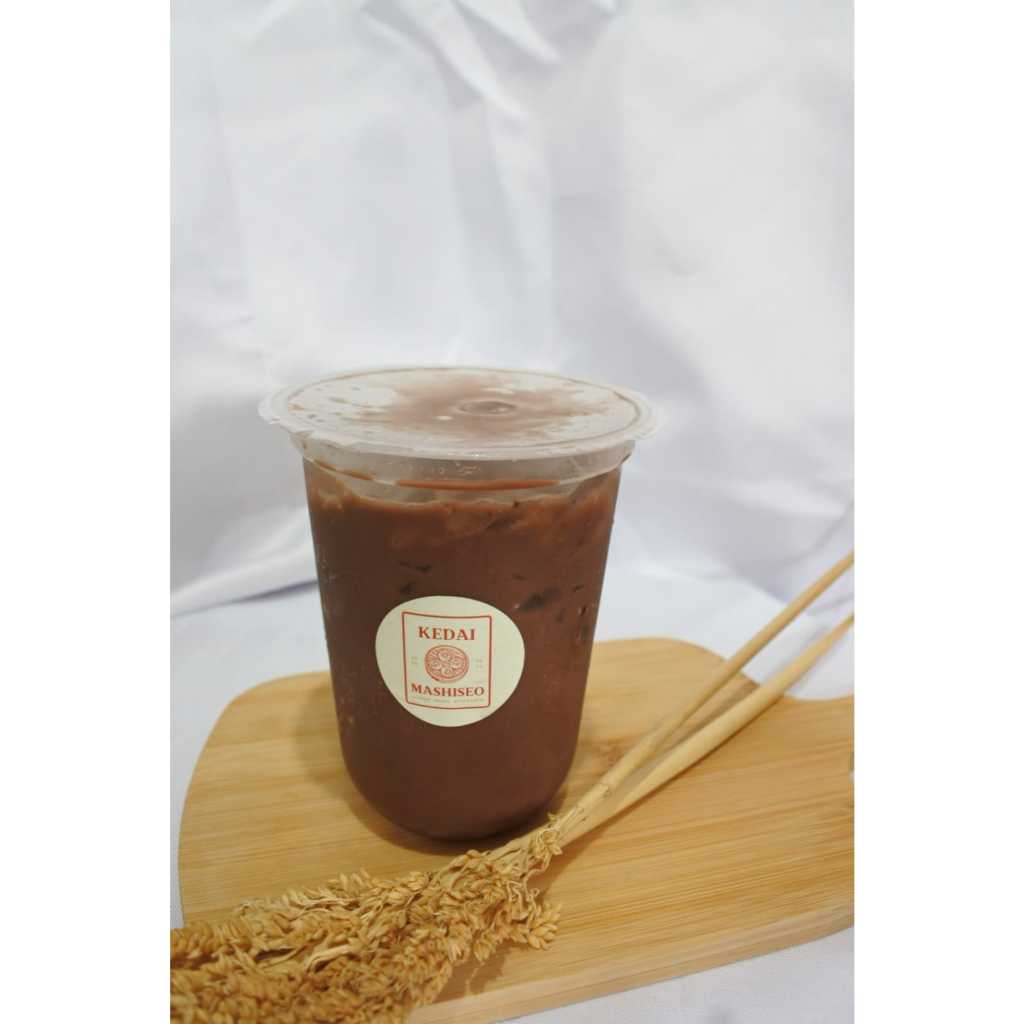 

Minuman Dark Choocolate, Matcha, dan Thaitea by Kedai Mashiseo