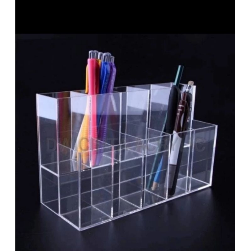 

akrilik tempat pulpen