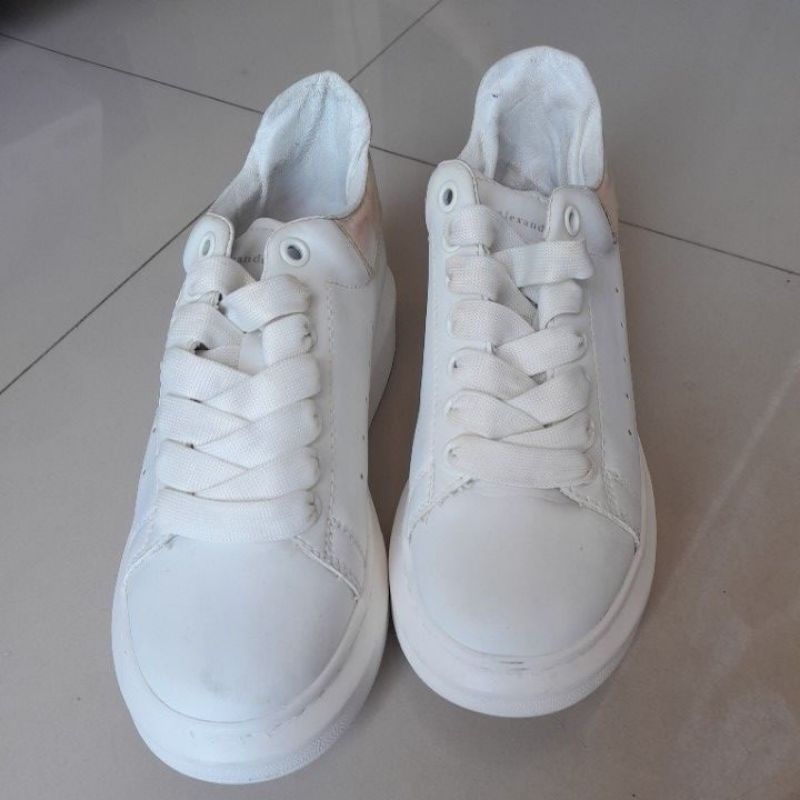 SEPATU ALEXANDER MCQUEEN