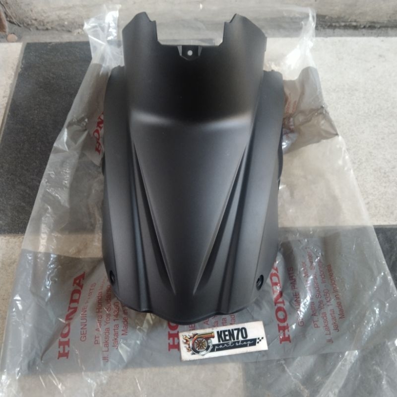 cover center cover tutup bawah jok Honda beat karbu original ahm