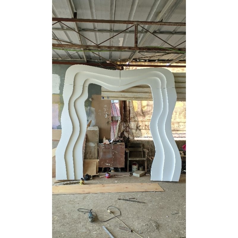 pergola pintu masuk, pergola terbaru dekorasi pelaminan, pergola kekinian motif melingkar.