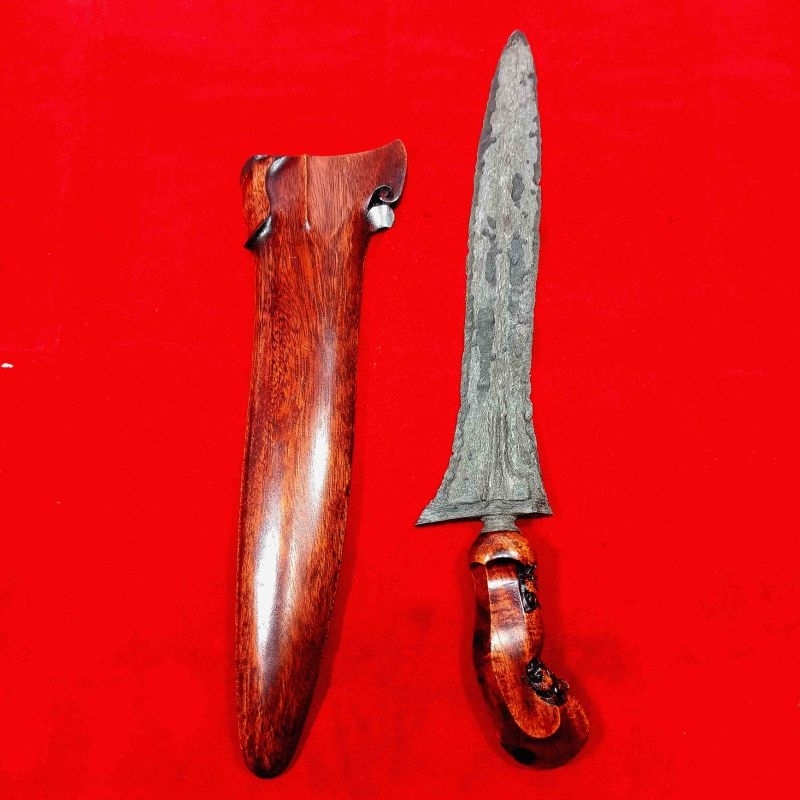 Koleksi Antik Pusaka Keris Bethok Jalak Budho Tangguh Kahuripan Sepuh