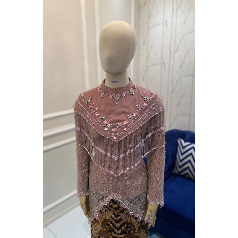 VINDROVE BUTIK KEBAYA