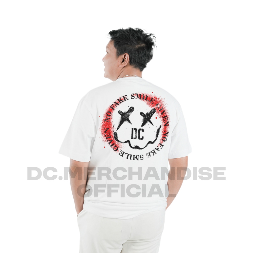 DC MERCHANDISE OFFICIAL KAOS | GIVEN