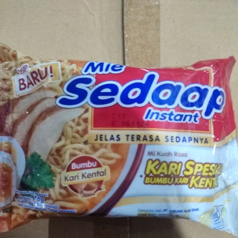

Mie Sedaap Instant Rasa Kari Spesial Bumbu Kari Kental