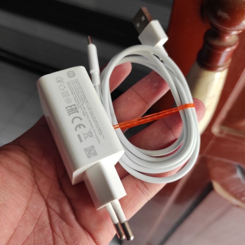Charger xiaomi fast charging  22.5 watt Poco M3 Pro 5G dan Redmi 10 5G ( second bekas pakai )