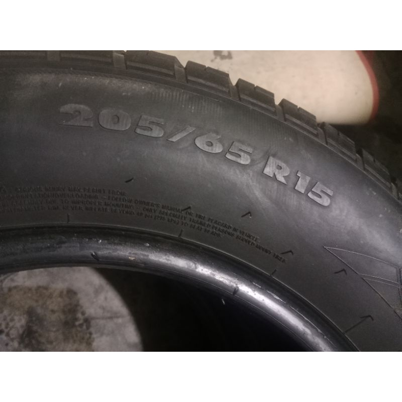 ban second gt champiro bxt pro 205/65/15 tubbles mirip baru termurah ( isi 2packs/ban )