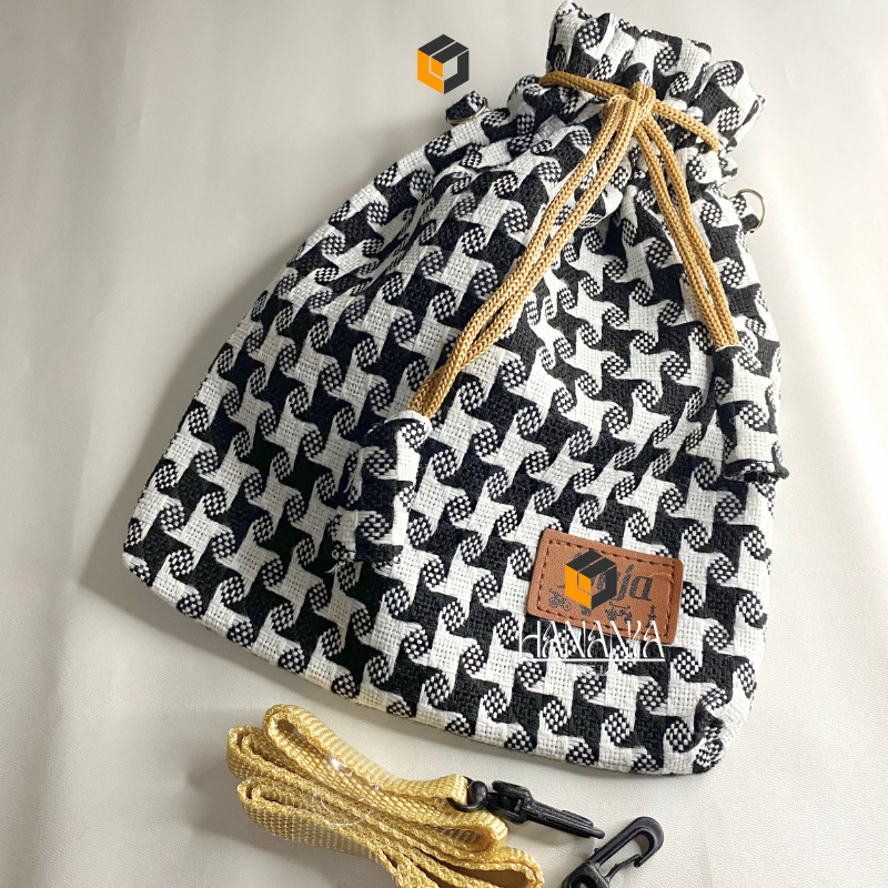 Tas Selempang Bucket Serut Goni / Slingbag HP Wanita Mini Etnik