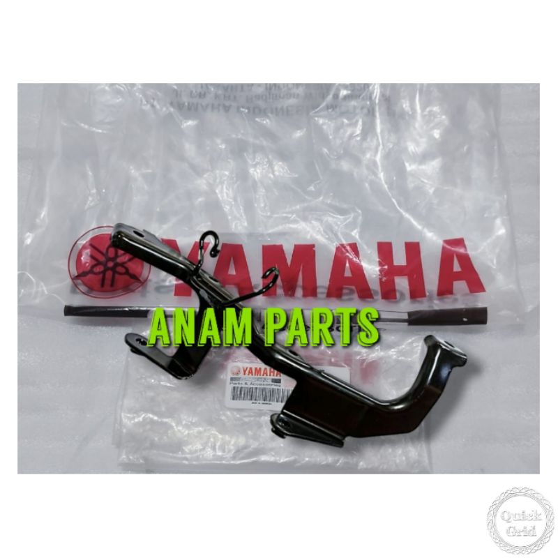 BRACKET POUCH BREKET CAGAK FAIRING BAWAH KIRI YAMAHA R15 R 15 VVA V3 ORI YAMAHA BK6-F8284-00
