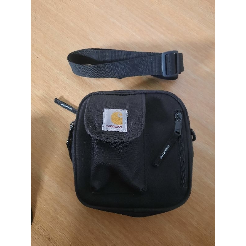 carhartt Wip essential sling bag original black