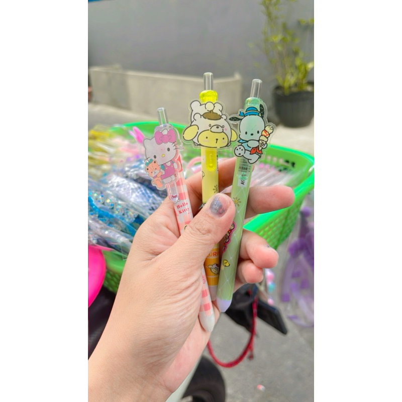 

PULPEN MEKANIK SANRIO 3PCS ( RANDOM )