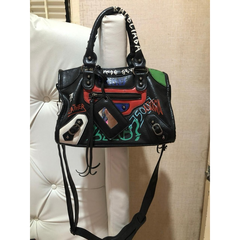 Preloved Tas Balenciaga** Graffiti Black