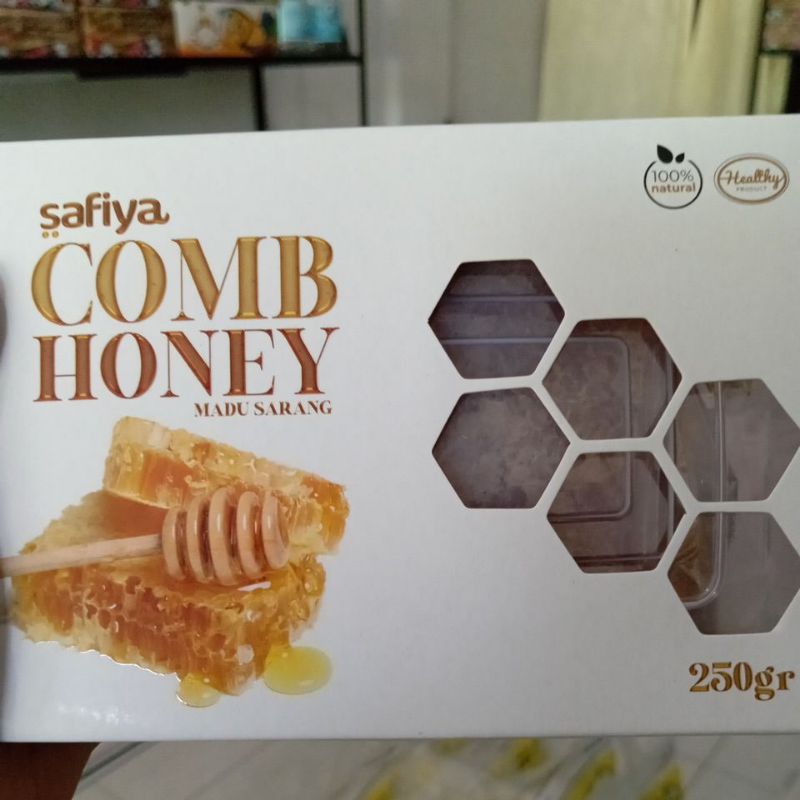 

MADU SARANG COMB HONEY SAFIYA