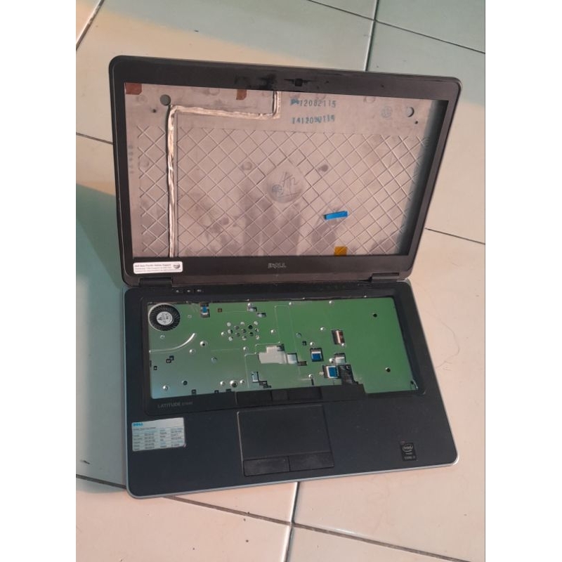 Casing kesing engsel touchpad palmrest cover frame fan heatsink kabel fleksibel keyboard motherboard