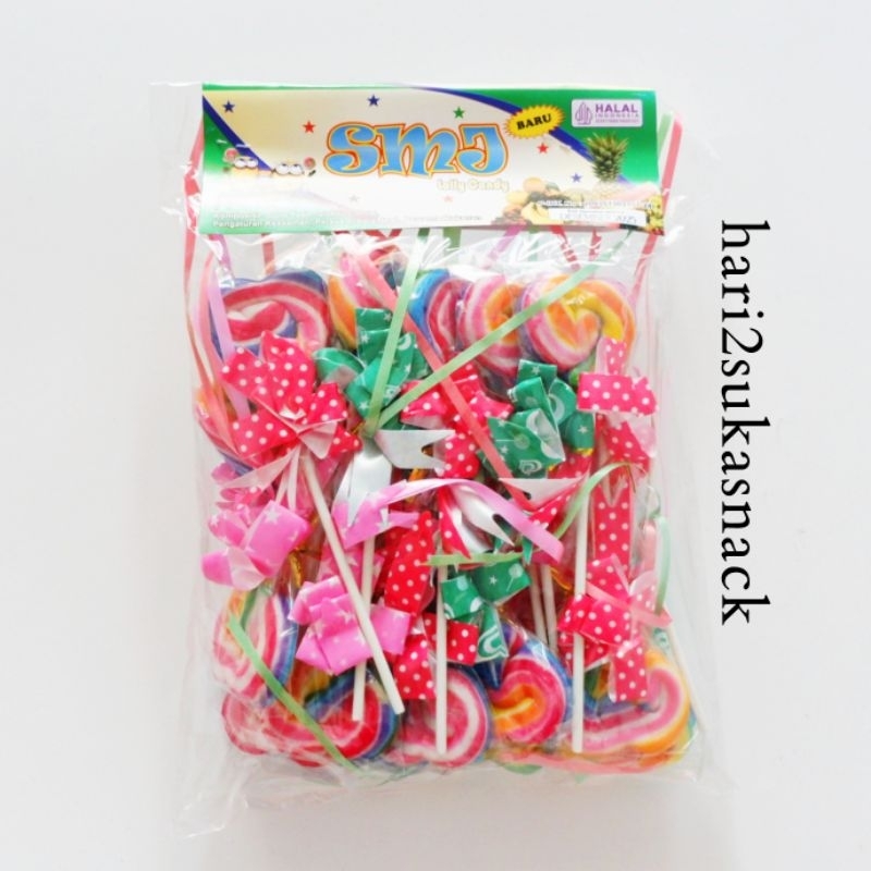 

Permen Lollipop Bulat Pelangi 4cm isi 20 pcs / Permen Lolipop Love Pelangi SMJ CANDY