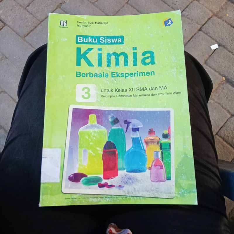 kimia sma kelas 12 tigaserangkai