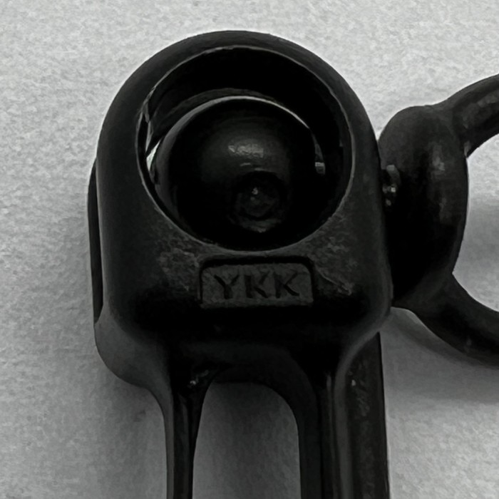 YKk Slotted Loop 20mm ring k