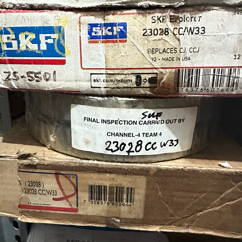 Bearing SPHERICAL 23028 CCW33 SKF ORIGINAL