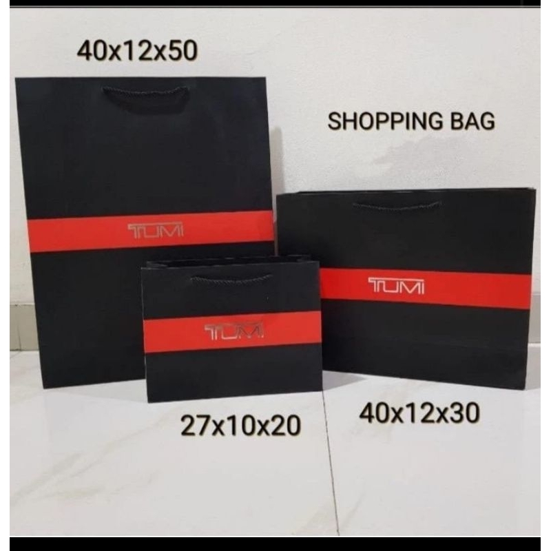 

PAPERBAG TUMI TERSEDIA 3 SIZE UKURAN PILIHAN S.ML.