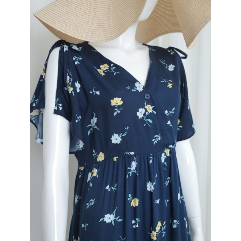 Queena dress