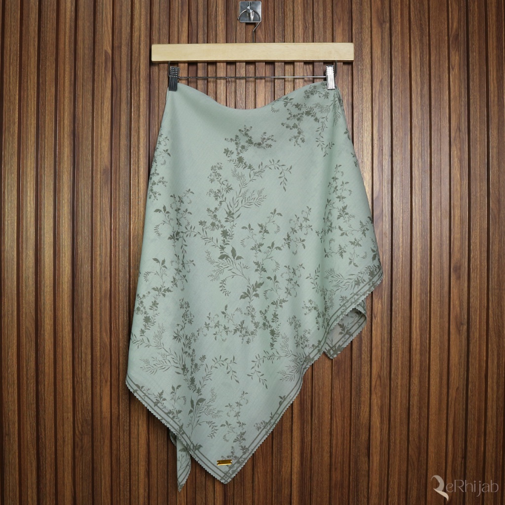 ERHIJAB Jilbab Segiempat Motif A008 Warna Hijau Voal Paris Premium Hijab Segi 4 Empat Kerudung Squar