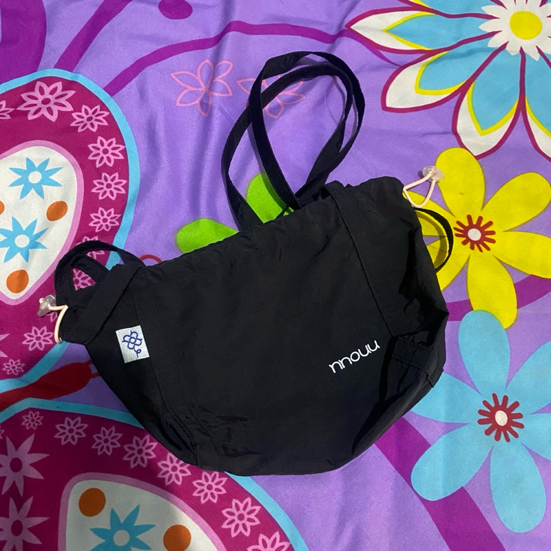 PRELOVED Nnouu SROOT Drawstring Sling Bag Black