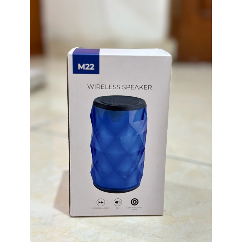 NEW belum pernah pakai Bcare Original Wireless Speaker Bluetooth M22 Salon Spiker Speker