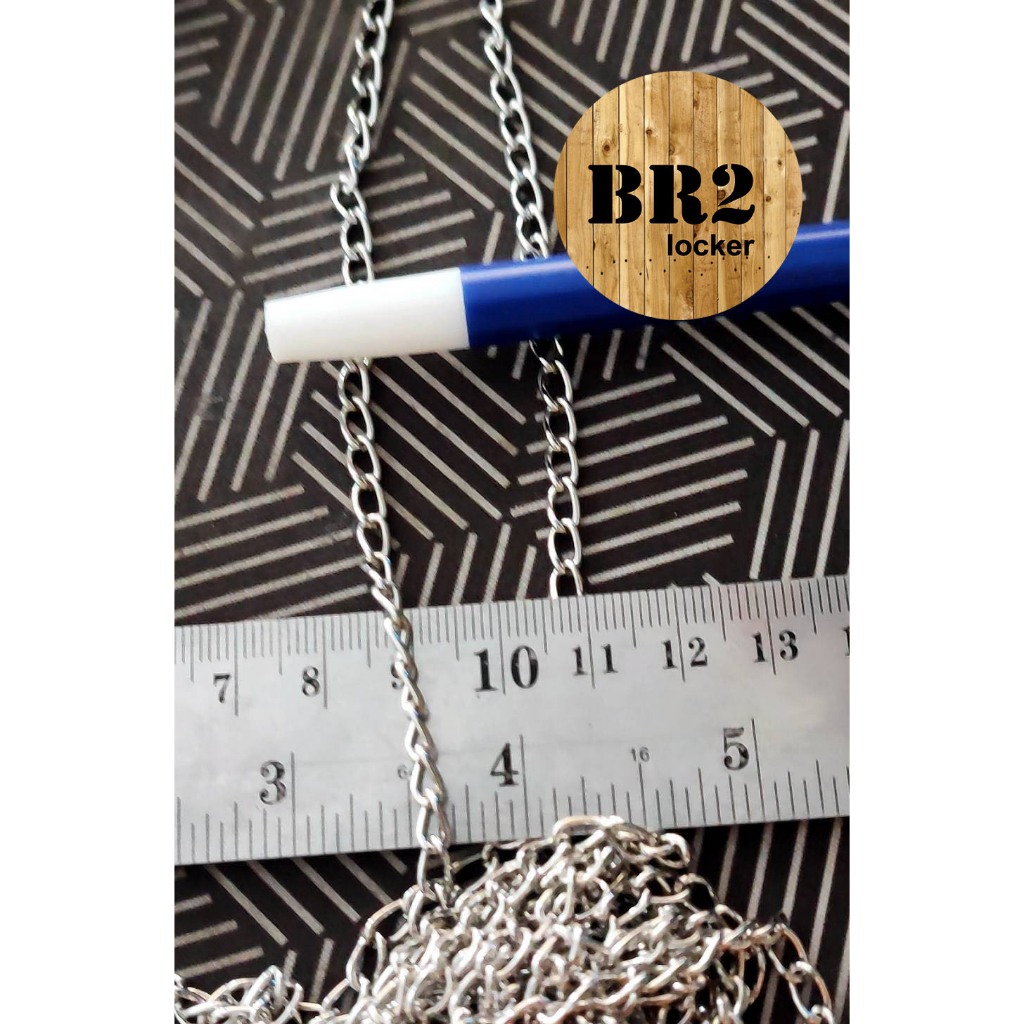 

Rantai Besi lebar 4 mm warna silver 1 meter