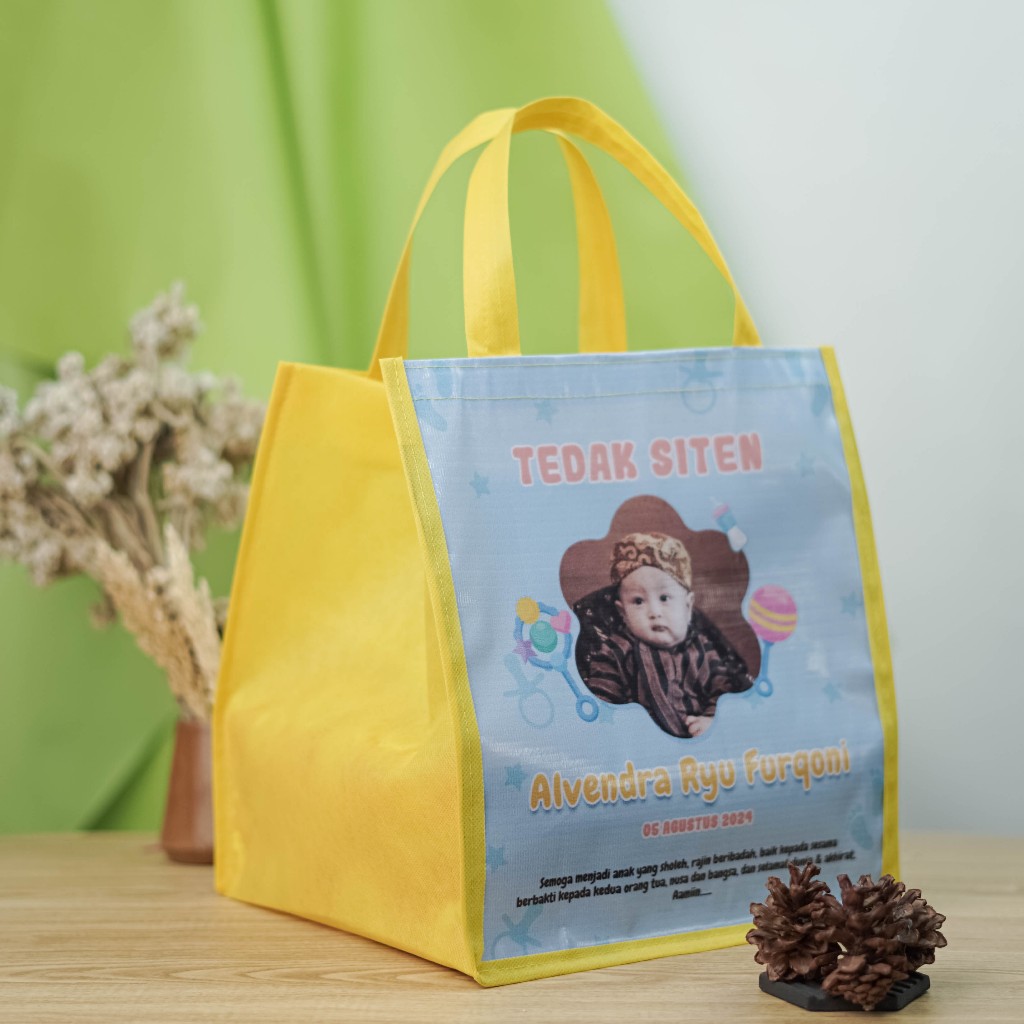 

Tas Aqiqah Hantaran Nasi / Souvenir Aqiqah / Tas Berkat / Tas Kardus Ukuran 24 / tas bingkisan
