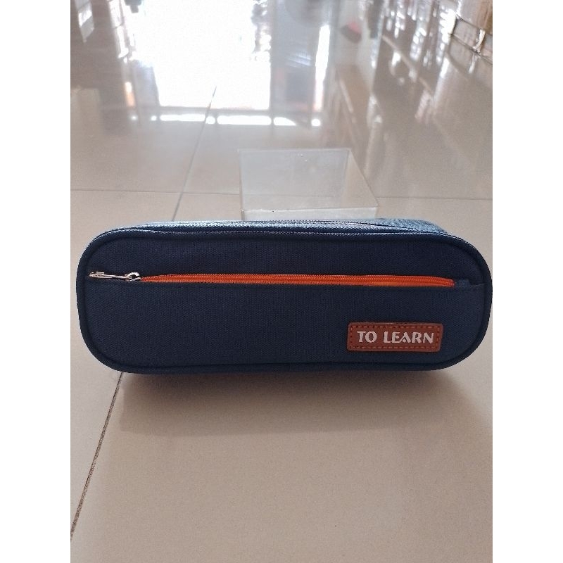 

Tempat Pensil Kain Resleting Pencil Case SQ BYF-7380 Motif Polos ( Pcs ) [ Original ]