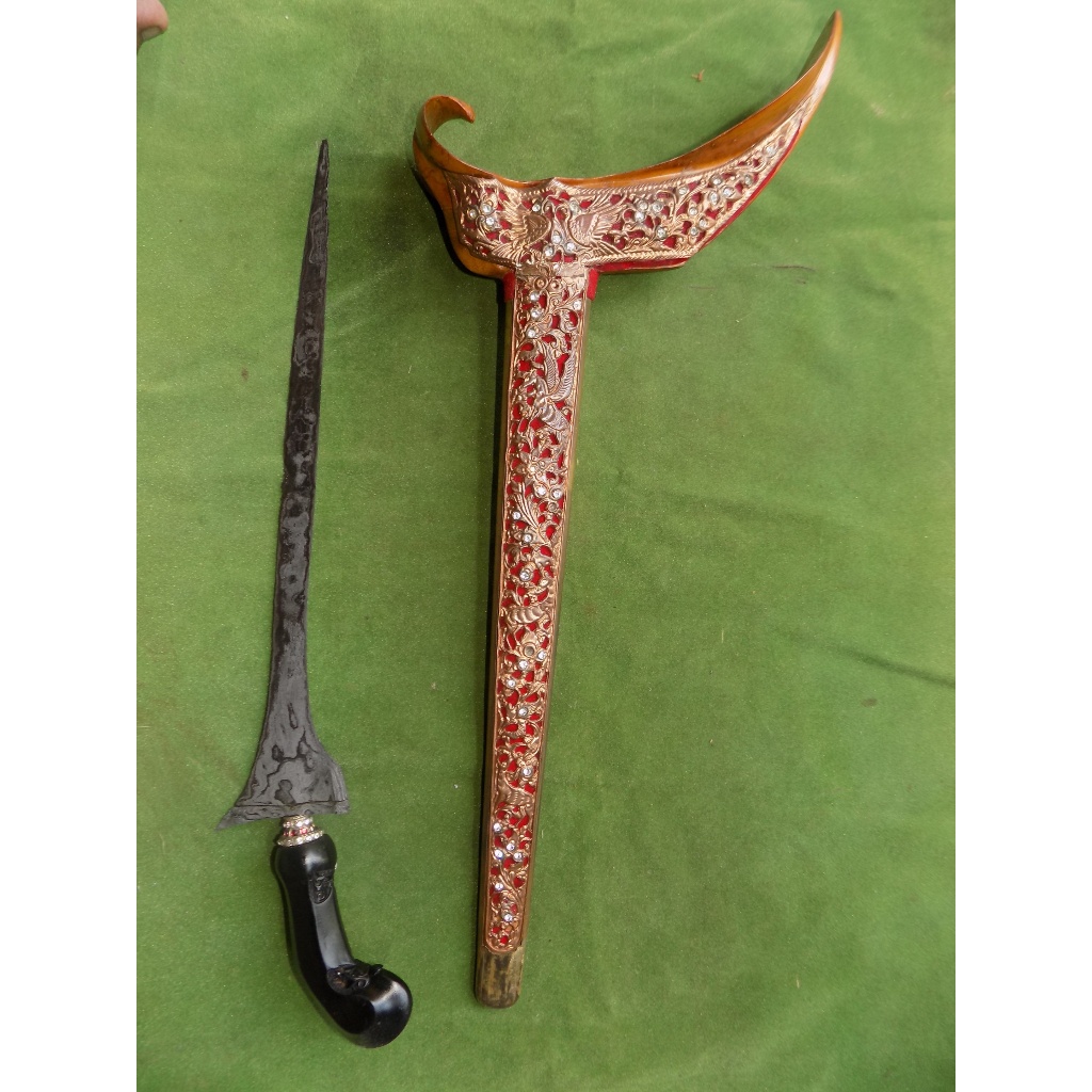 keris brojol pamor pedaringan kebak era pajajaran