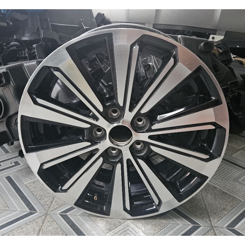 Velg Toyota Avanza Type G Xenia R16 Original