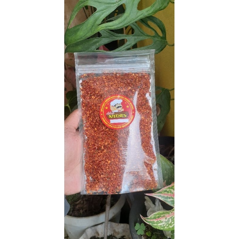 

Cabe Bubuk Kasar/Cabai Kering Pedas Daun Jeruk/Bubuk Tabur Makanan/Pedas Daun Jeruk Isi 100Gram/Serbuk Pedas Powder/Taburan Untuk Jajan Pedas