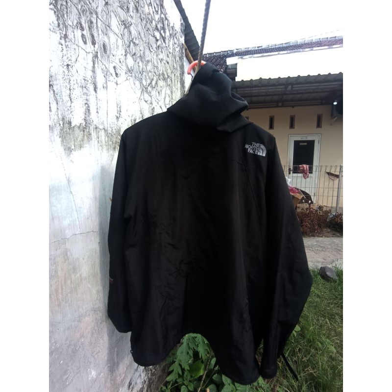 jaket tnf hyvent