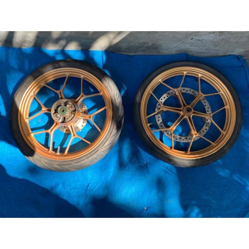 Velg veleg velk velek racing ori honda sonic 150 r led pnp Supra x 125 double disc original