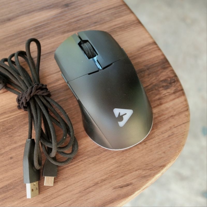 Press Play Nova V3 second Pressplay Ultralight Wireless Gaming Mouse