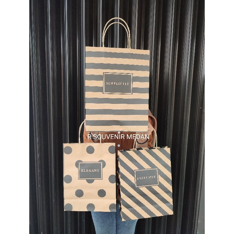 

PAPER BAG CRAFT MOTIF/ SHOPPING BAG / paperbag simplicity/paperbag exclusive/paperbag medan