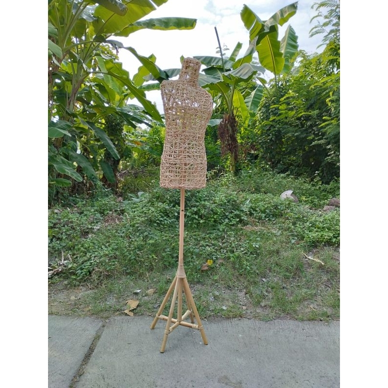 patung manekin rotan anyam owol pria