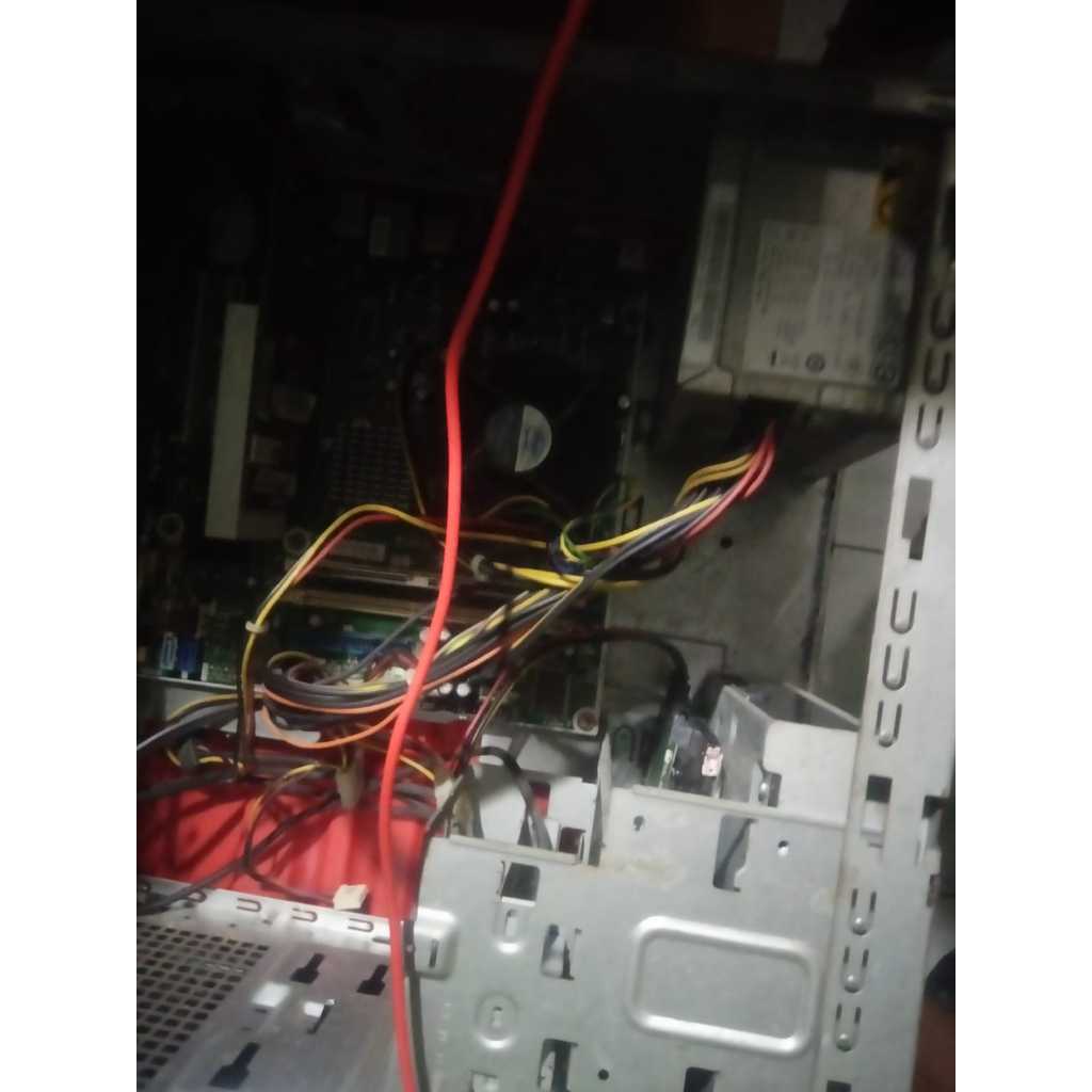 Motherboard HP pro g41+procesor e7600+e8400 kondisi normal