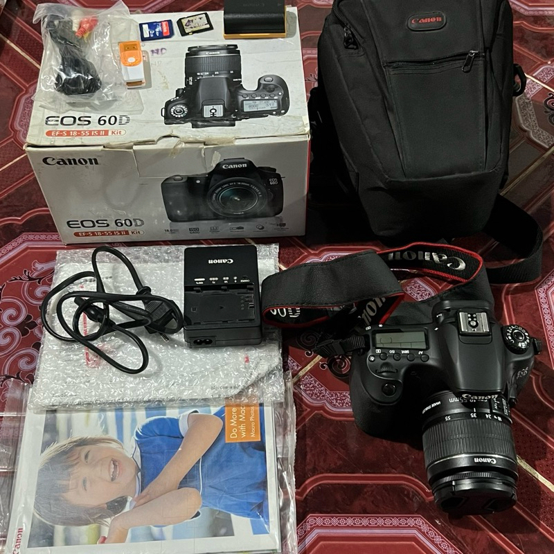 KAMERA CANON DSLR 60D KIT