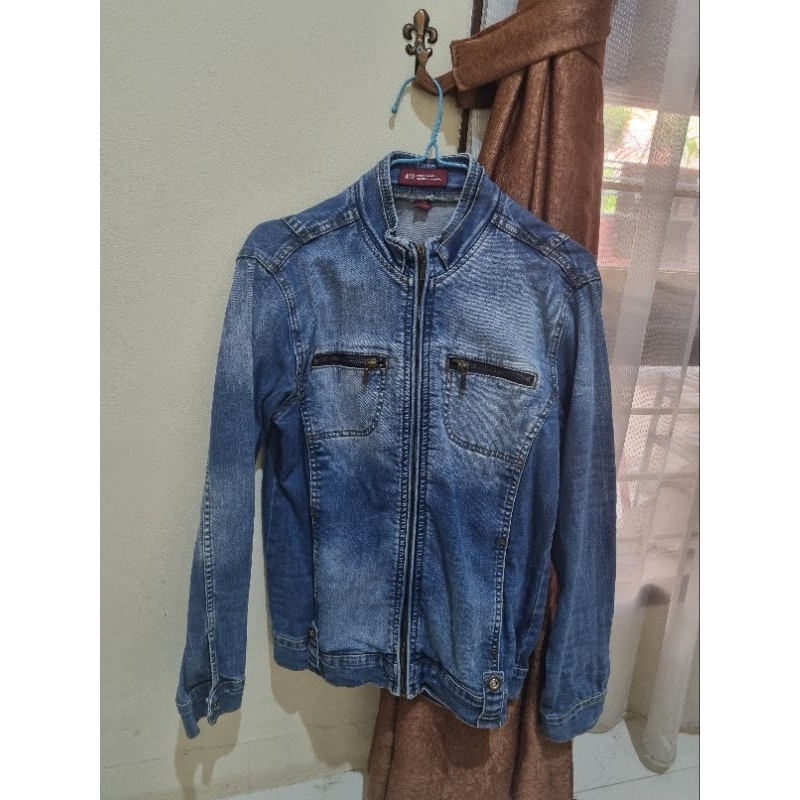ako jacket jeans