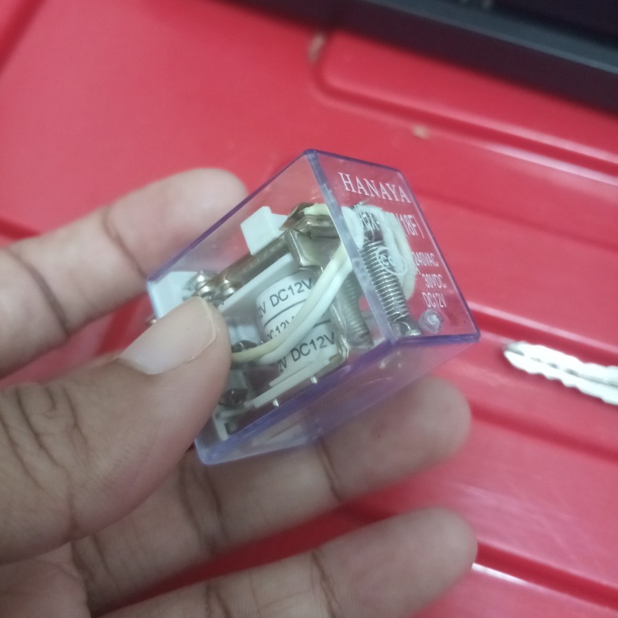 Relay 5A 240VAC 30VDC DC12V