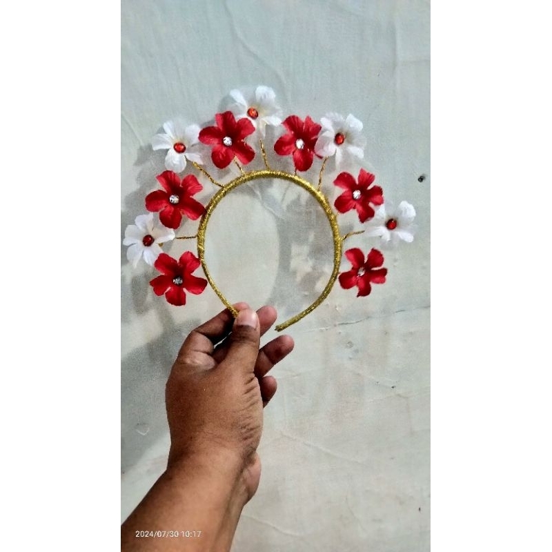 Mahkota bando karnaval merah putih