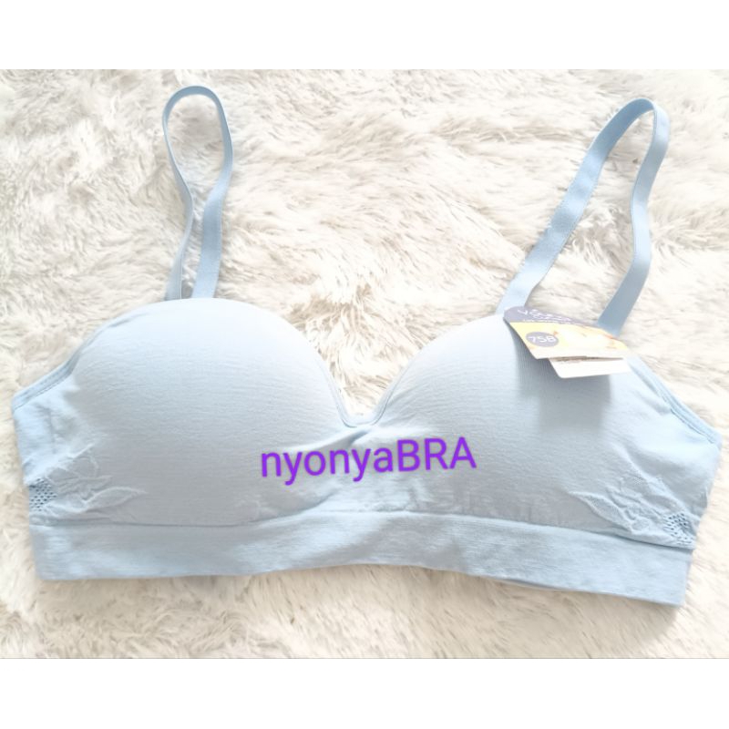 Young curves bra tanpa kawat 32,34,36B, C03-10353