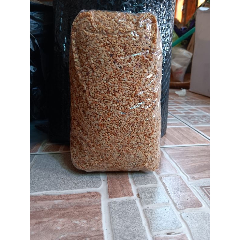 

kacang mede menir 1kg