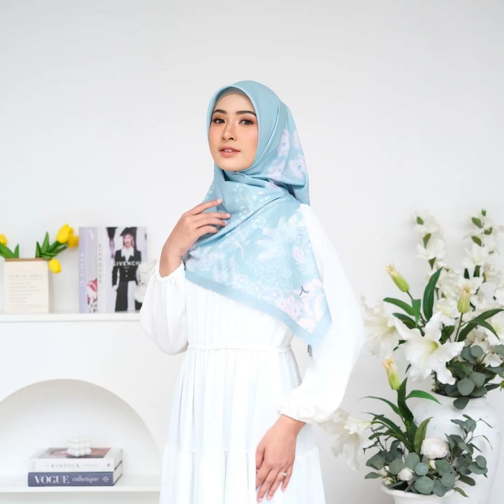IKATA PEACOCK SERIES TOSCA MOTIF HIJAB SEGI EMPAT
