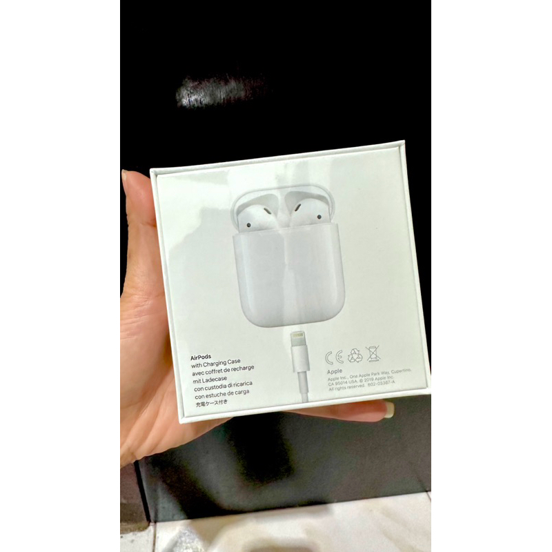 Airpods with Charging Case Gen 2 - New segel garansi digimap