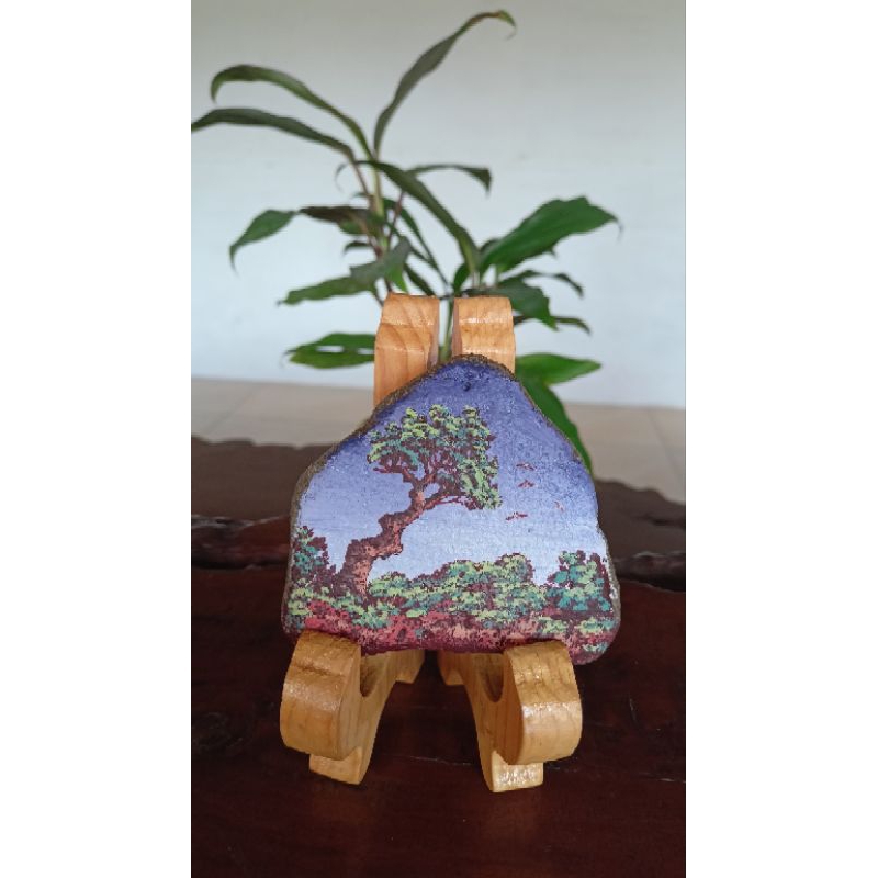 

batu lukis/rock painting/hiasan ruang tamu/
