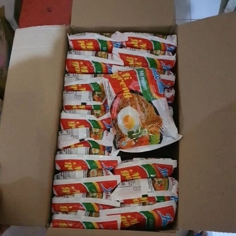 

1 dus Indomie Mi instan Mi goreng