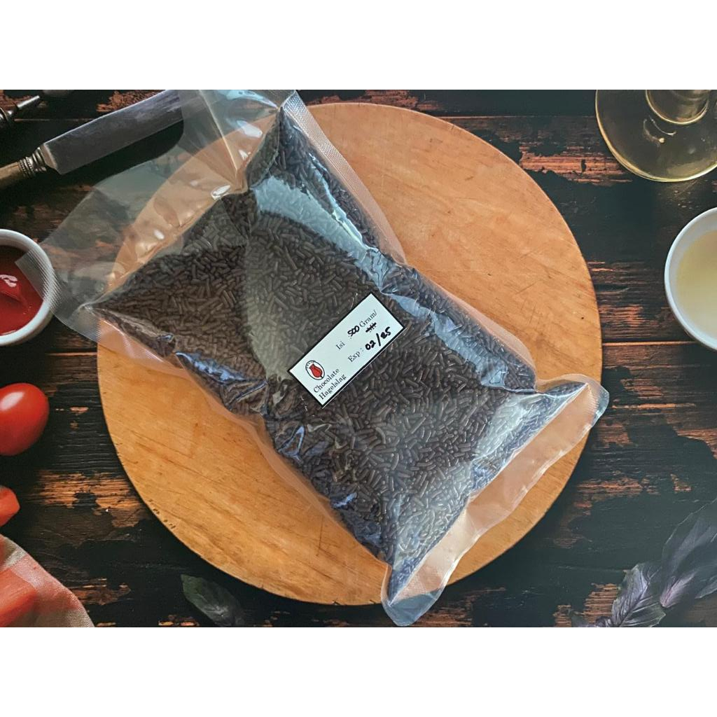 

Tulip Meses Coklat 500 gr